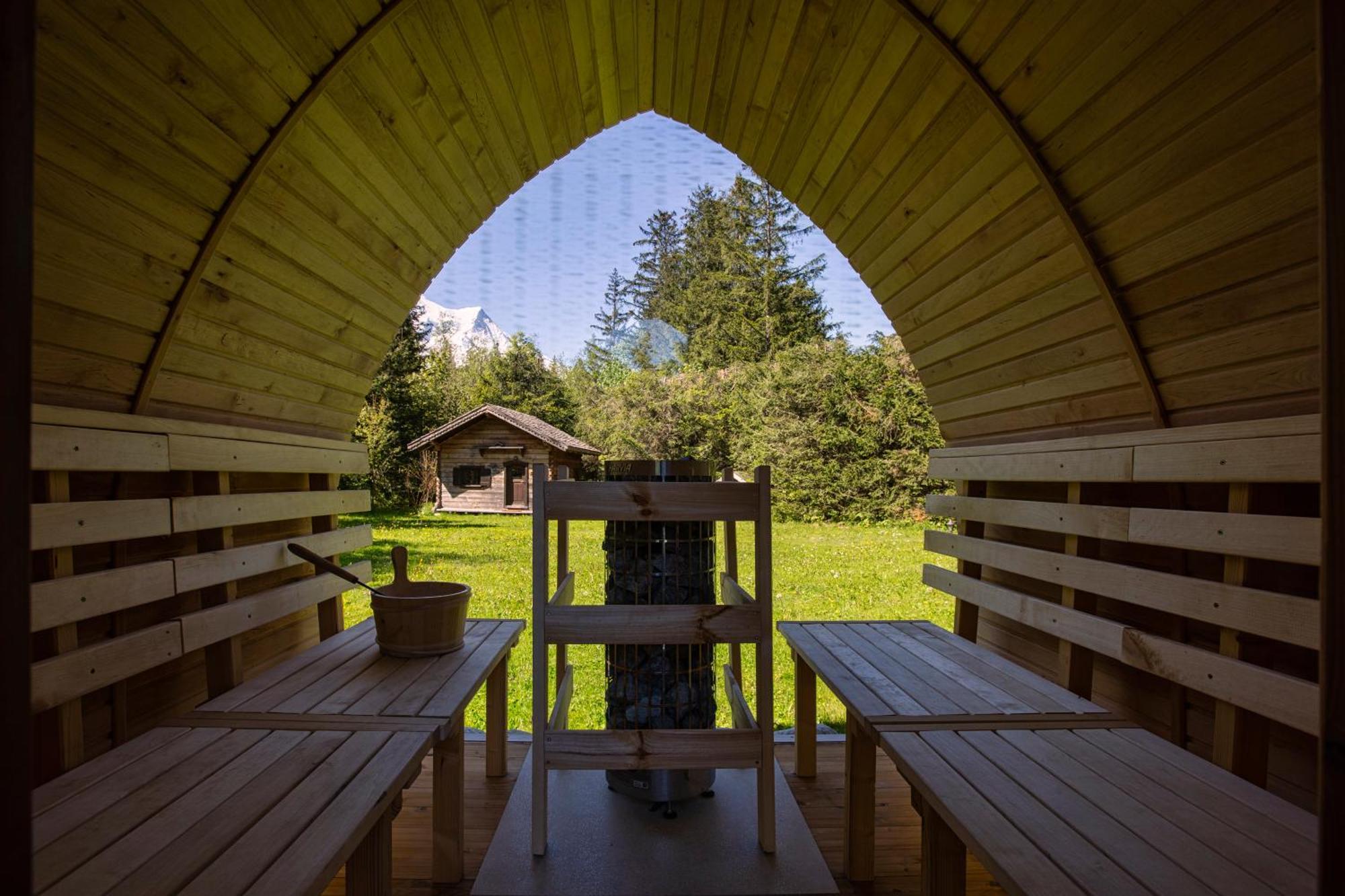 Chalet Les Praz - 280Sqm - Sauna Cinema Fitness - 5 Bedrooms In Heart Of Les Praz - By Cozee Rentals Chamonix Exterior photo