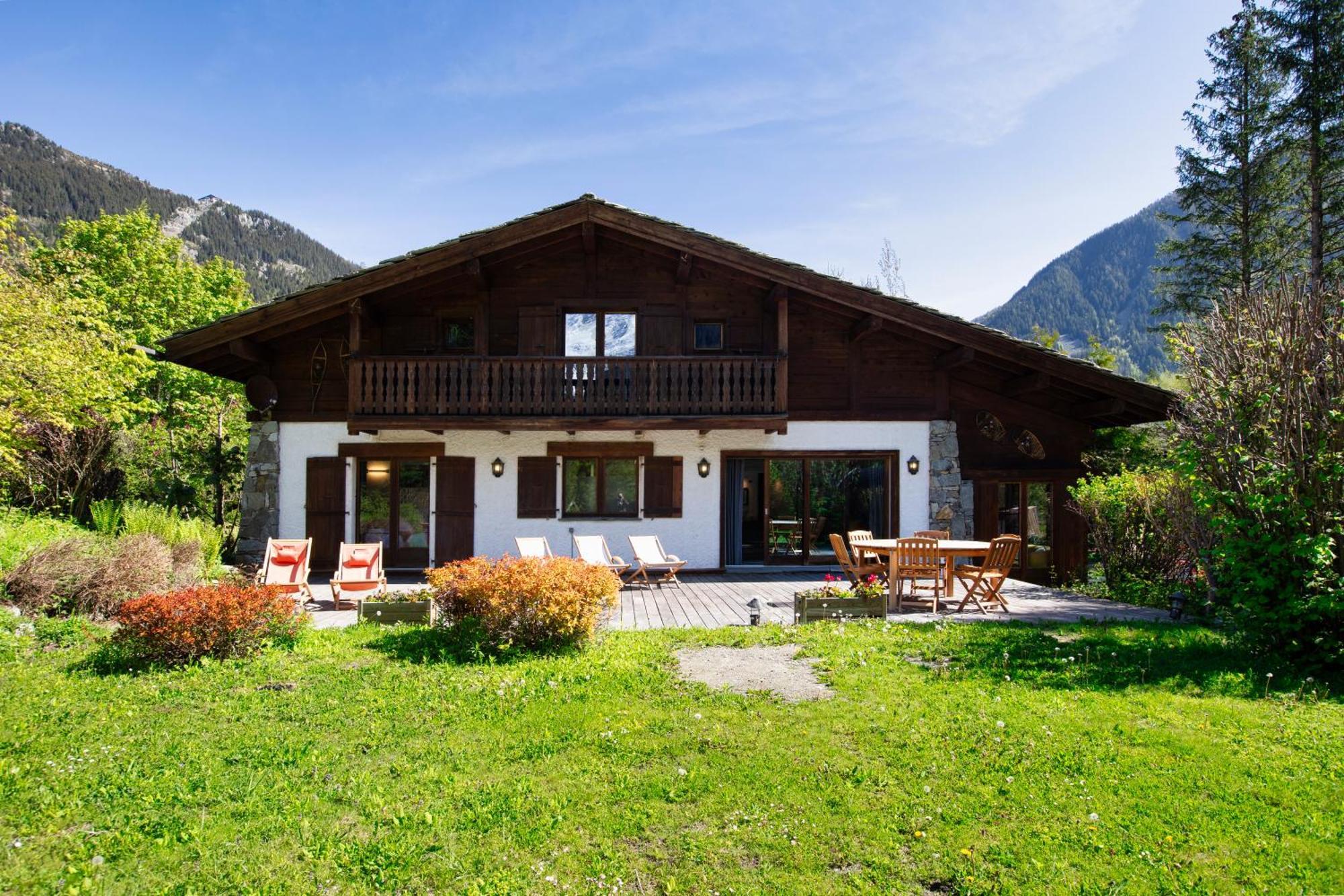 Chalet Les Praz - 280Sqm - Sauna Cinema Fitness - 5 Bedrooms In Heart Of Les Praz - By Cozee Rentals Chamonix Exterior photo